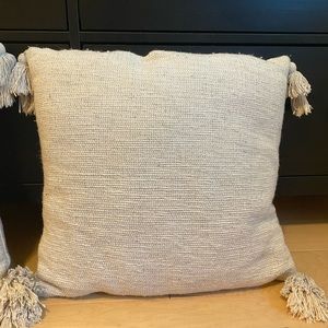Tweed Cream and Light Blue Pillow Set